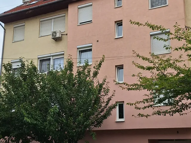 Eladó lakás Szeged, Móraváros 92 nm