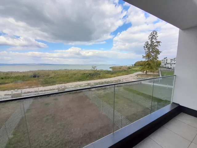 Eladó lakás Balatonszemes 81 nm