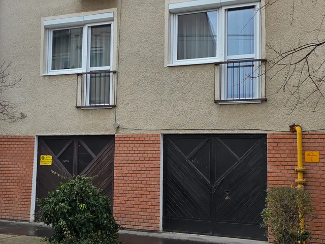 Eladó lakás Szeged, Rókus, Ősz utca 60 nm