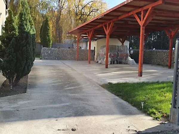 Eladó kereskedelmi és ipari ingatlan Röszke 552 nm