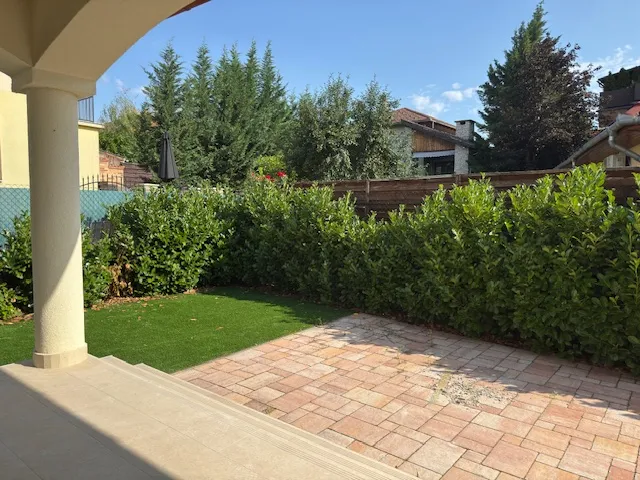 Eladó ház Dunakeszi, Alagimajor 212 nm