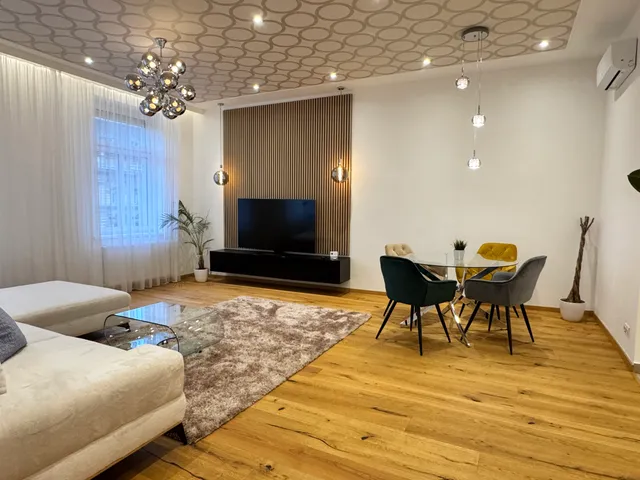 Eladó lakás Budapest VI. kerület, Teréz körút 110 nm