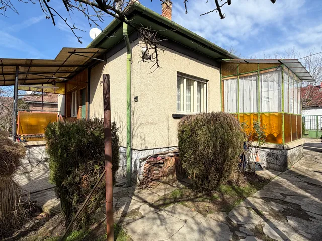 Eladó ház Budapest XVI. kerület, Rákosszentmihály 120 nm