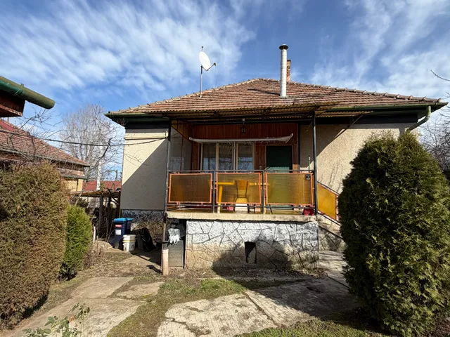 Eladó ház Budapest XVI. kerület, Rákosszentmihály 120 nm