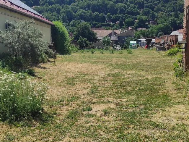 Eladó telek Miskolc, Belváros 1430 nm