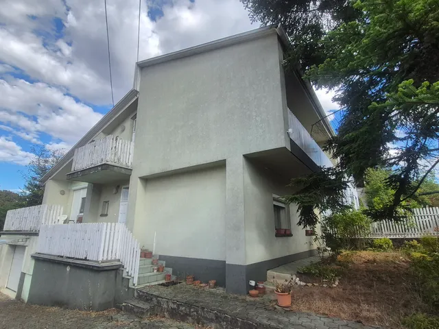 Eladó ház Miskolc, Miskolctapolca 150 nm