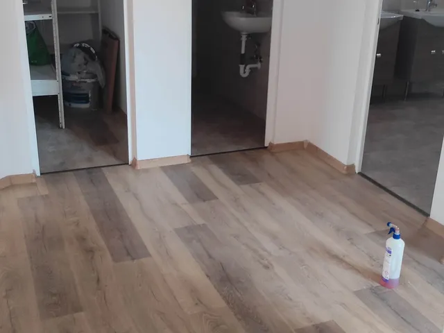 Eladó kereskedelmi és ipari ingatlan Miskolc, Csabai kapu 70 nm
