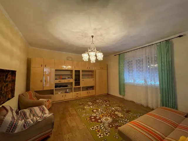 Eladó ház Balatonalmádi, Öreghegy 200 nm