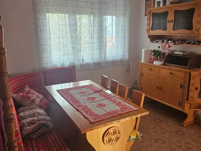 Eladó ház Balatonalmádi, Öreghegy 200 nm