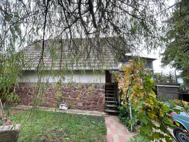 Eladó üdülő és hétvégi ház Felsőörs 45 nm