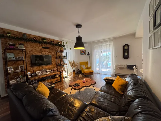 Eladó ház Enying, Balatonbozsok 80 nm