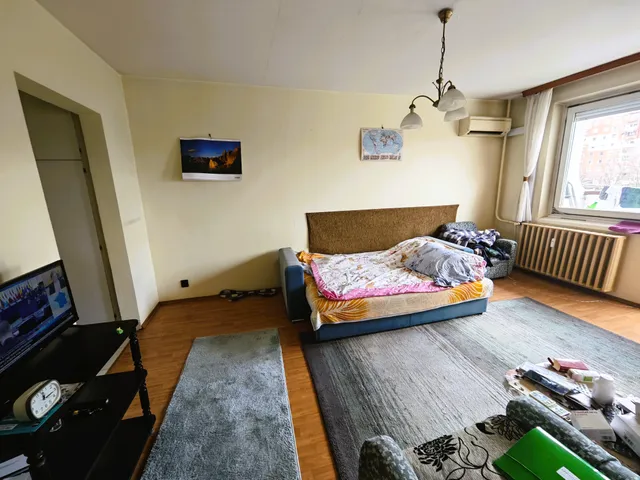 Eladó lakás Veszprém, Jutasi úti lakótelep 52 nm