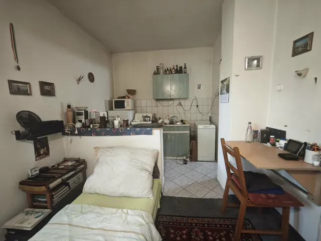 Eladó lakás Balatonfűzfő, Fűzfőgyártelep 21 nm