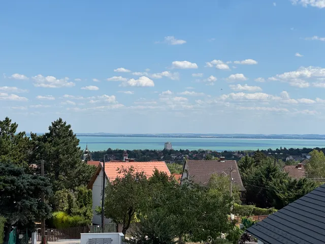 Eladó lakás Balatonalmádi, Vörösberény 105 nm
