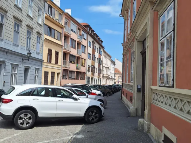 Eladó lakás Sopron 45 nm