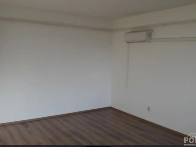 Kiadó lakás Szob 62 nm