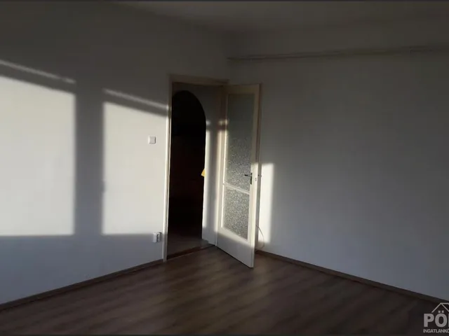 Kiadó lakás Szob 62 nm