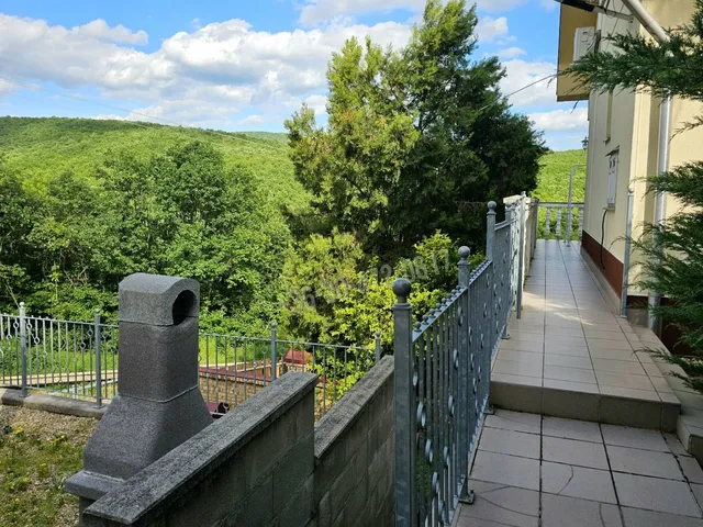 Eladó ház Szarvaskő 105 nm