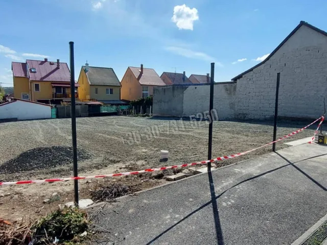Eladó telek Eger, Lajosváros 517 nm