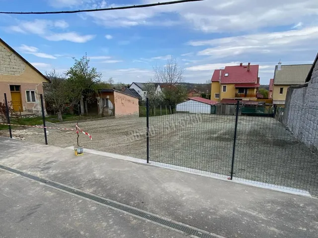 Eladó telek Eger, Lajosváros 517 nm