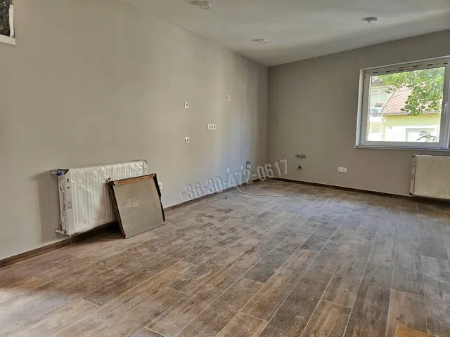Eladó lakás Eger, Maklárihóstya 70 nm