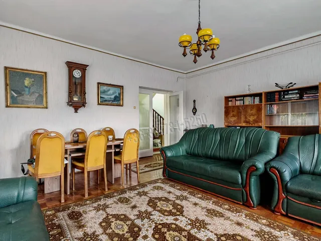 Eladó ház Eger, Hajdúhegy 183 nm