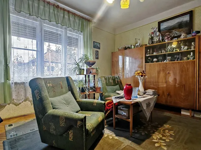 Eladó ház Eger, Hajdúhegy 72 nm
