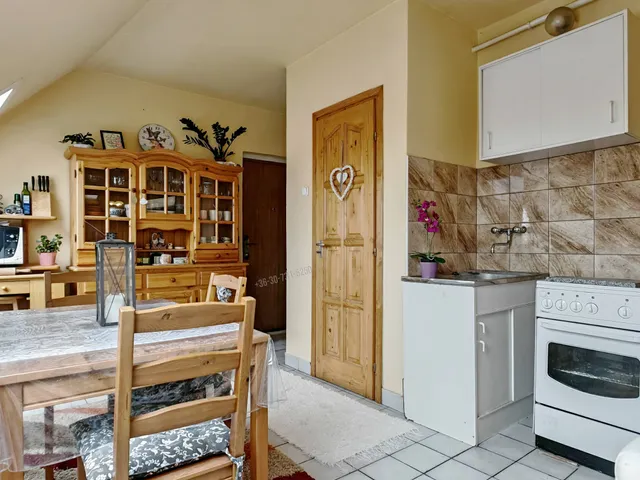 Eladó lakás Eger, Károlyváros 31 nm