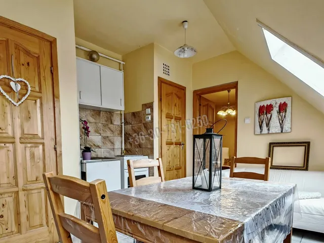 Eladó lakás Eger, Károlyváros 31 nm