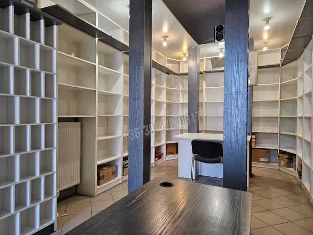 Eladó kereskedelmi és ipari ingatlan Eger, Belváros 59 nm