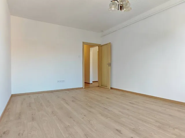 Eladó lakás Eger, Hatvanihóstya 55 nm