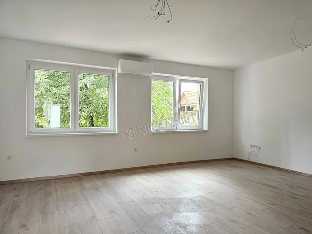 Eladó lakás Eger, Hajdúhegy 57 nm