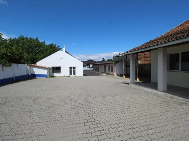 Kiadó kereskedelmi és ipari ingatlan Pomáz 435 nm
