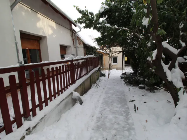 Kiadó lakás Budakalász, Ófalu 60 nm