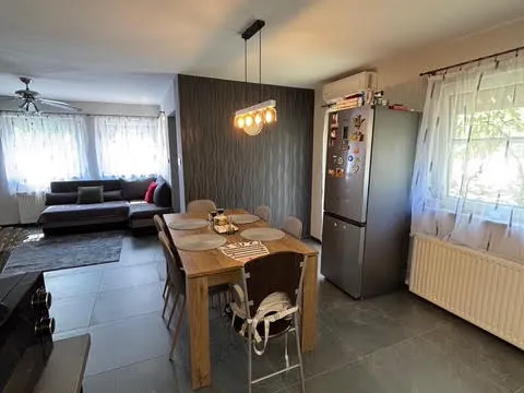 Eladó lakás Siófok, Aranypart 80 nm