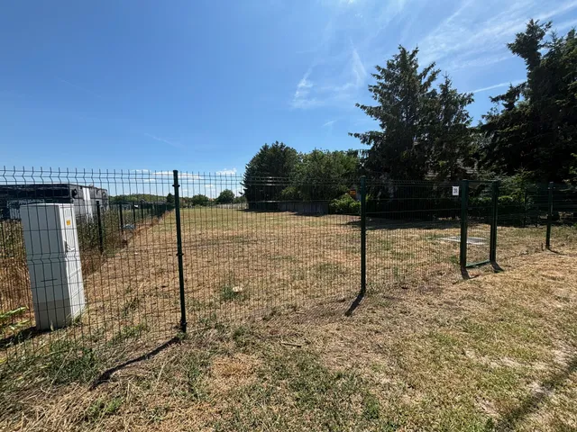 Kiadó telek Balatonszabadi 1893 nm