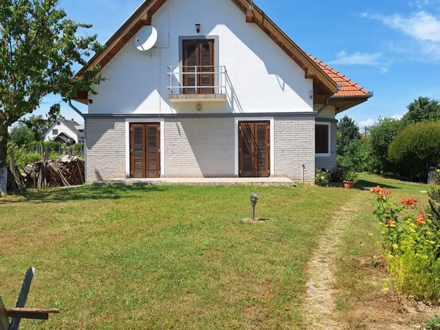 Eladó ház Kőröshegy 118 nm