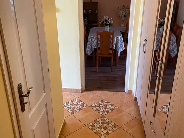 Eladó lakás Győr, Nádorváros 53 nm