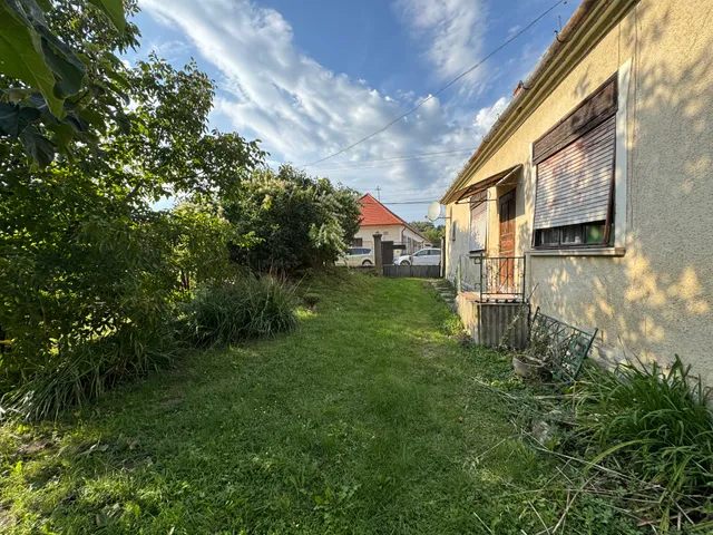 Eladó ház Vének 100 nm