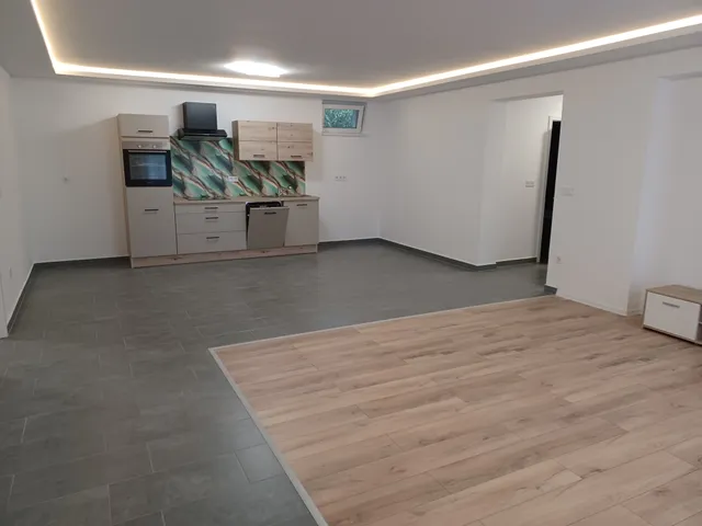 Kiadó ház Győrújbarát 110 nm