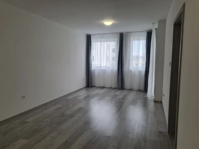 Kiadó lakás Győr, Szitásdomb 48 nm