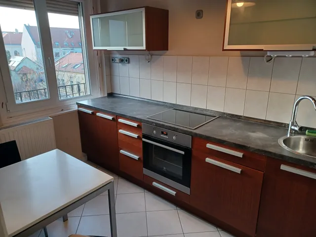 Eladó lakás Győr, Belváros 53 nm