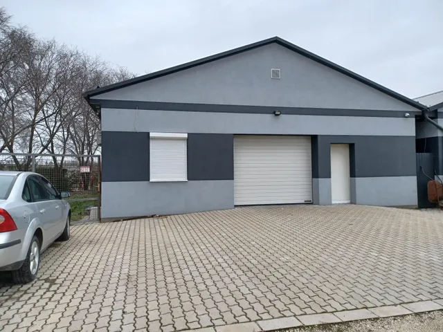 Kiadó kereskedelmi és ipari ingatlan Ikrény 630 nm