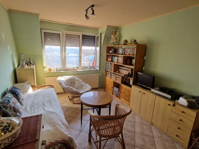 Eladó lakás Győr, Nádorváros 39 nm