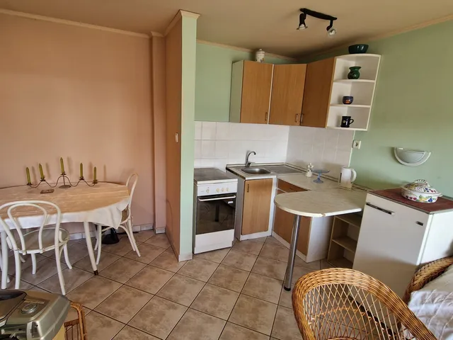 Eladó lakás Győr, Nádorváros 39 nm