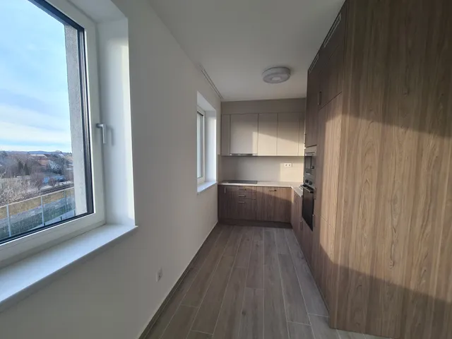 Kiadó lakás Győr, Nádorváros 56 nm