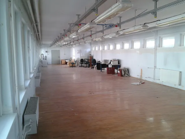 Eladó kereskedelmi és ipari ingatlan Győr, Gyárváros 1600 nm