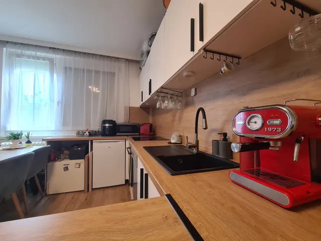 Eladó lakás Győr, Adyváros, Tihanyi 53 nm