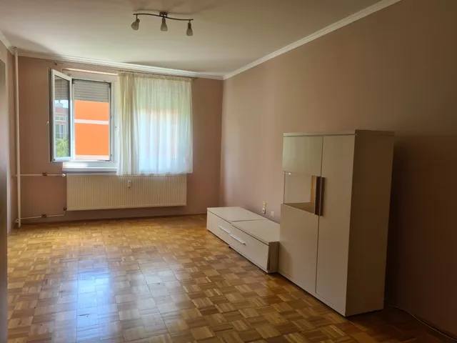 Kiadó lakás Győr, Nádorváros 53 nm