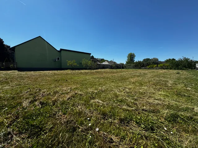 Eladó telek Győr, Győrszentiván 1537 nm